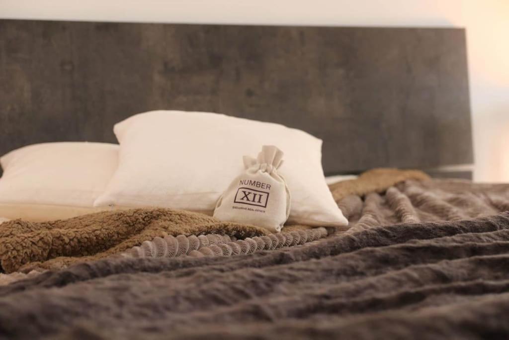Best Of The Best, 2room Suite#6 At Ambra Apartments, Luxurious, Lift, Private Parking Appartamento *