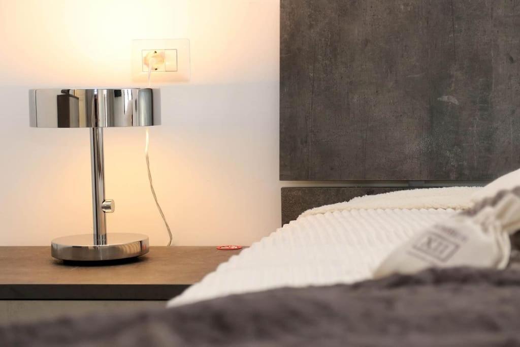 Best Of The Best, 2room Suite#6 At Ambra Apartments, Luxurious, Lift, Private Parking Appartamento *